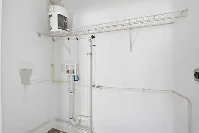 Listing Photo 43