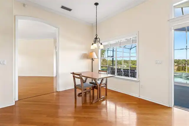 Listing Photo 22