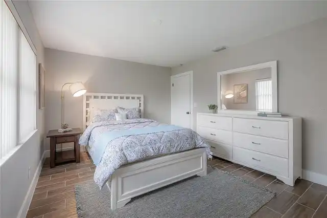 Listing Photo 22