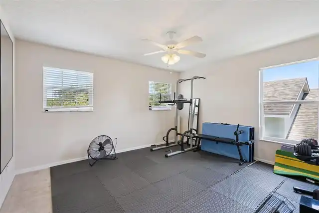 Listing Photo 17