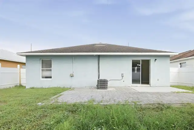 Listing Photo 15