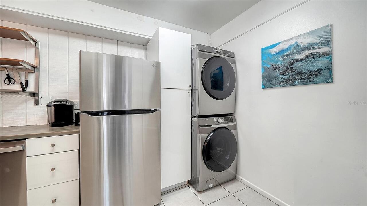 Listing Photo 9