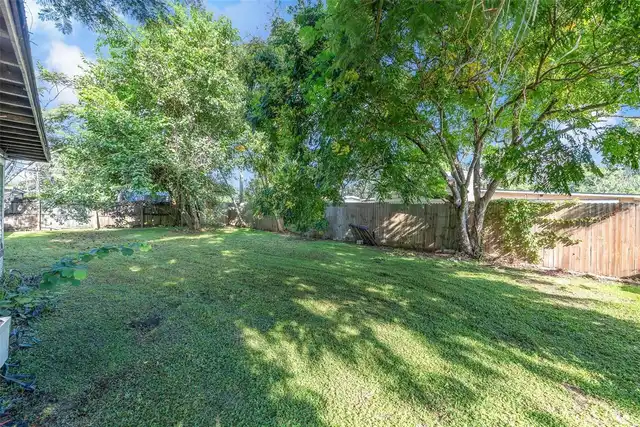Listing Photo 19