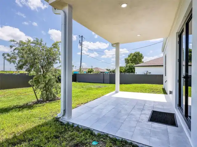 Listing Photo 18