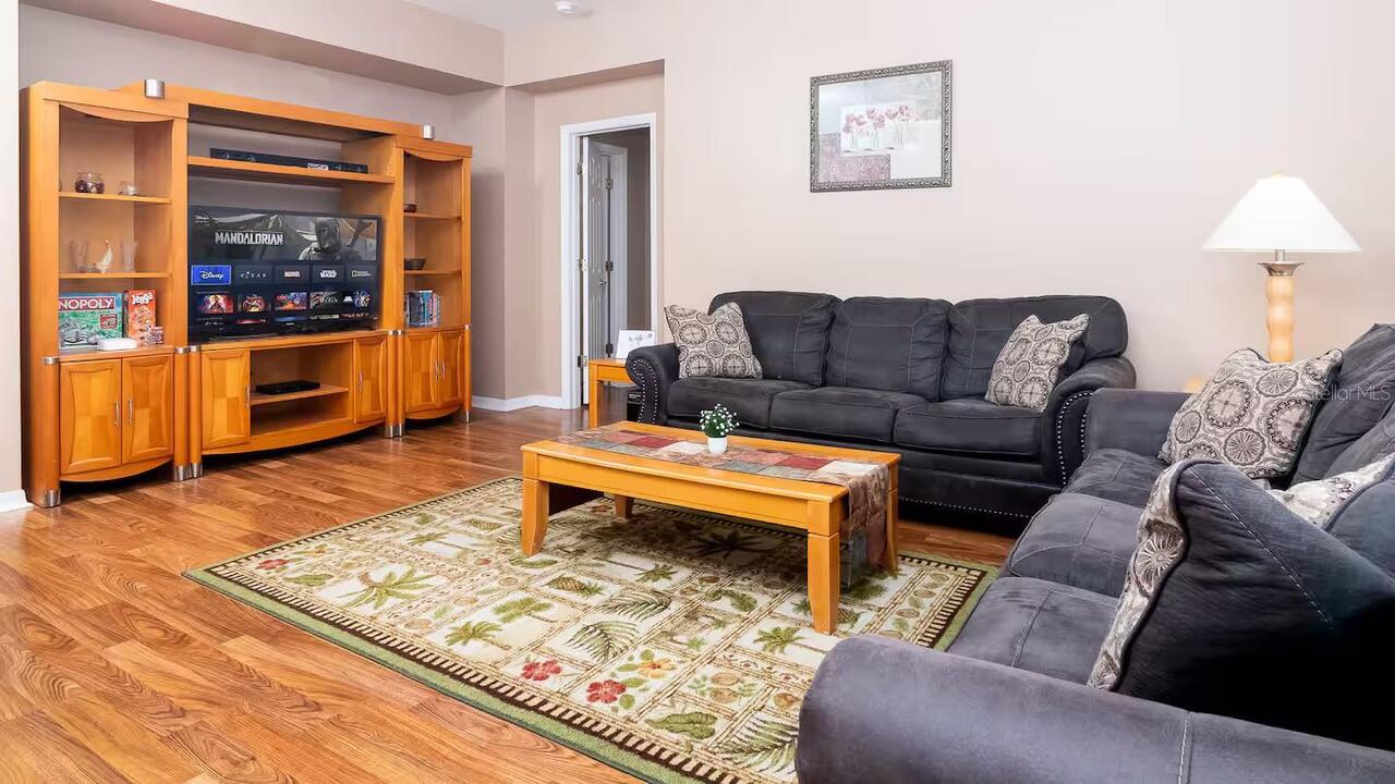 Listing Photo 6