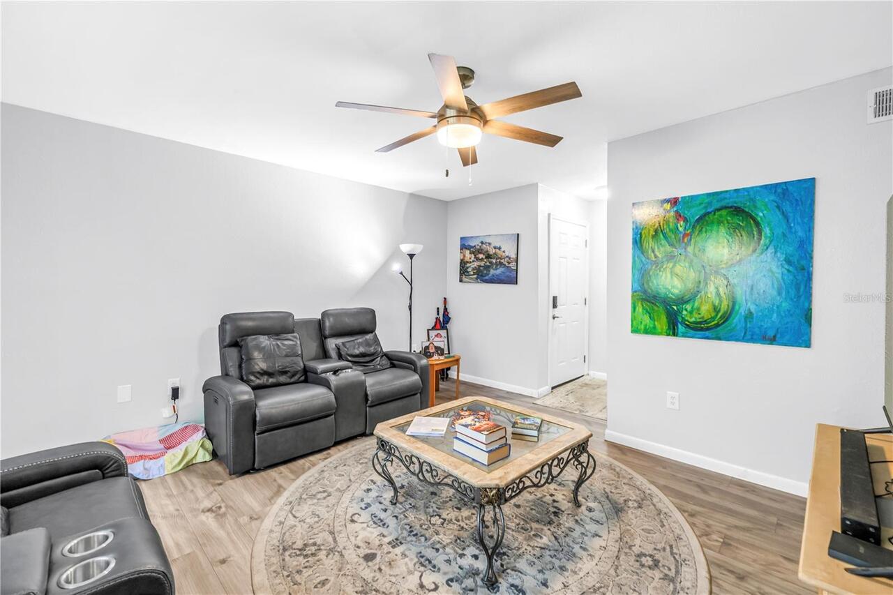 Listing Photo 7