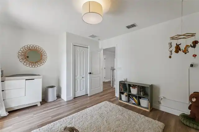 Listing Photo 29