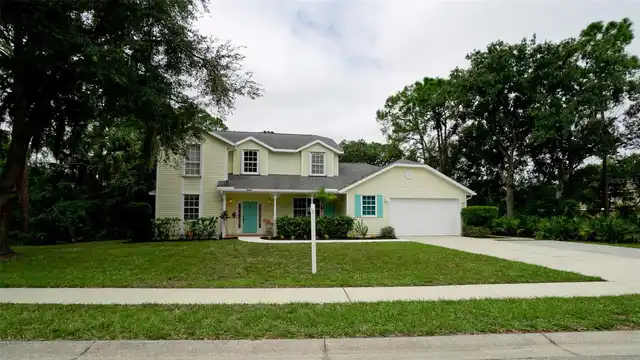 Listing Photo 10