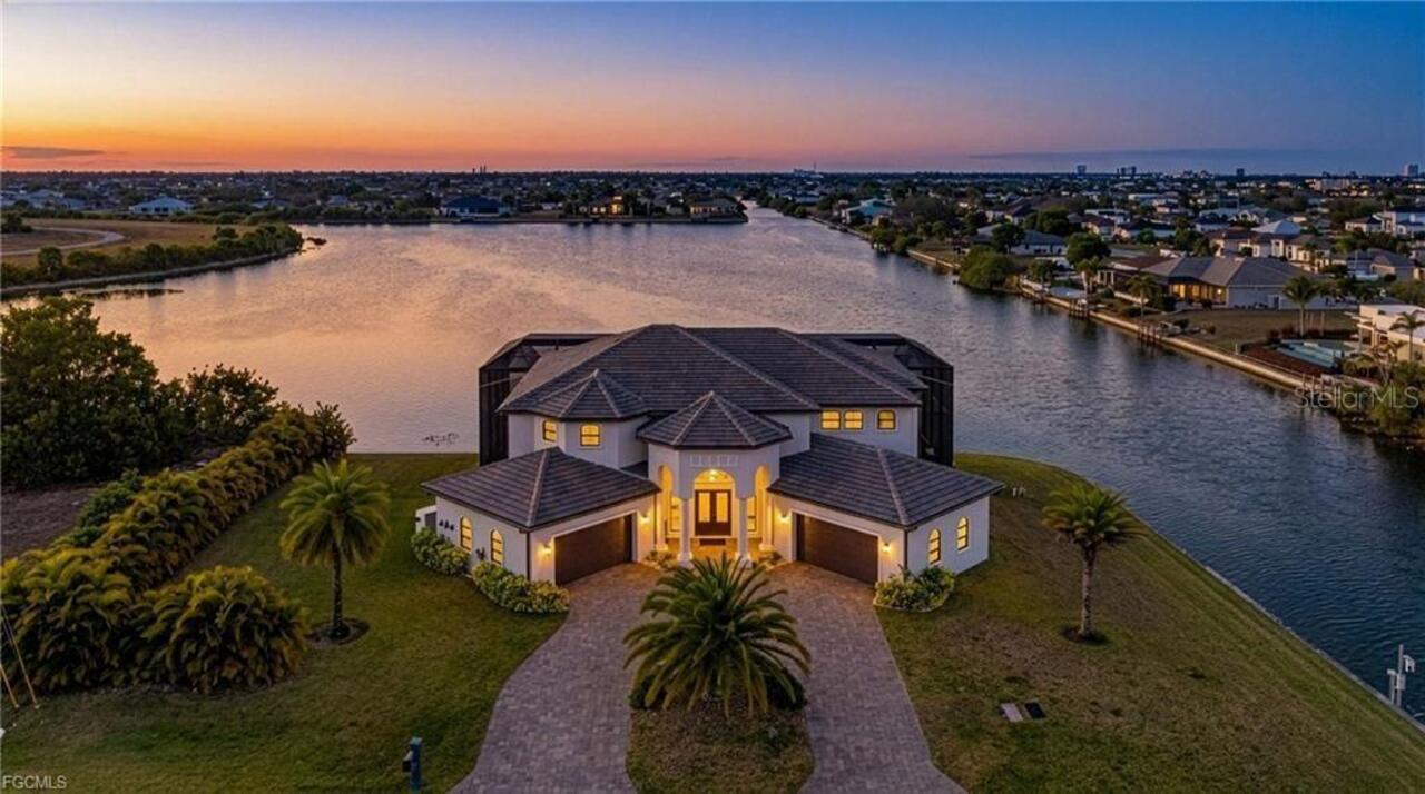 Cape Coral Real Estate