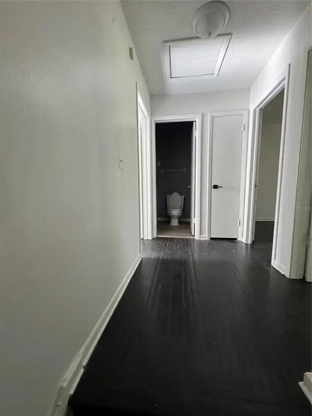 Listing Photo 9