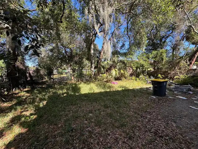 Listing Photo 18