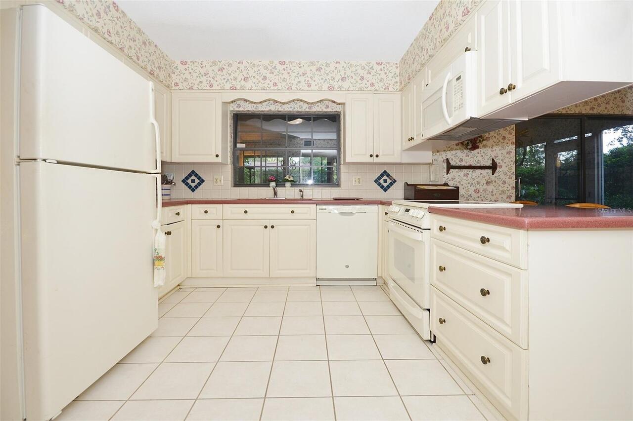 Listing Photo 13