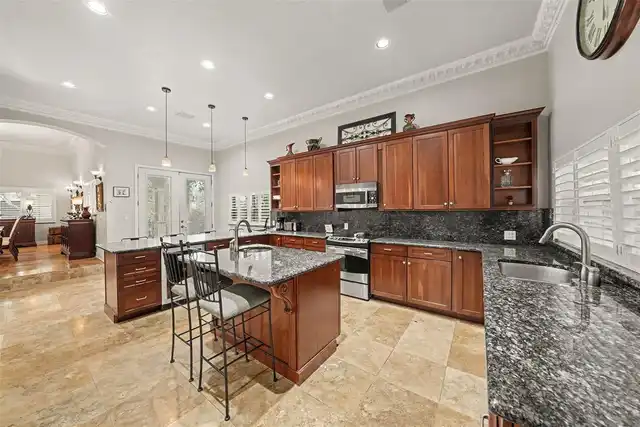 Listing Photo 16