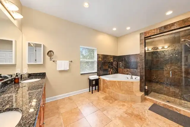 Listing Photo 29