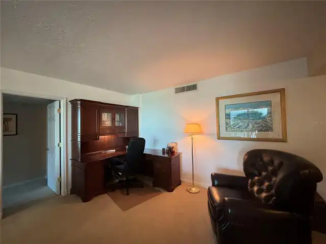 Listing Photo 24