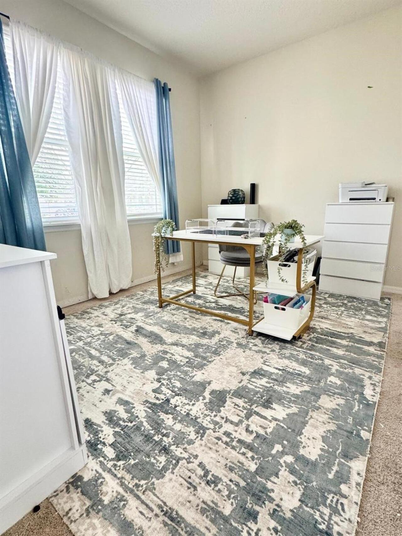 Listing Photo 10