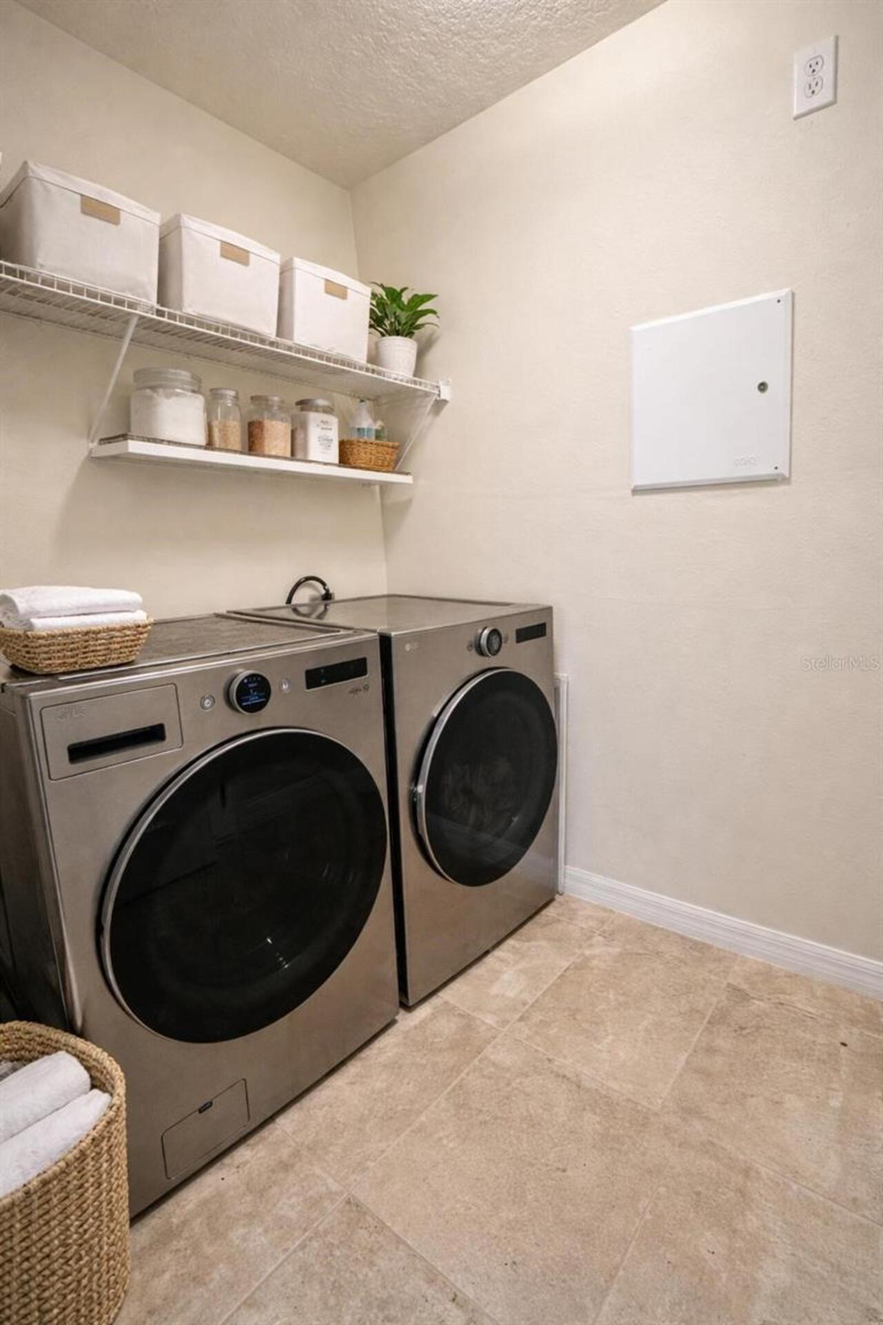 Listing Photo 24