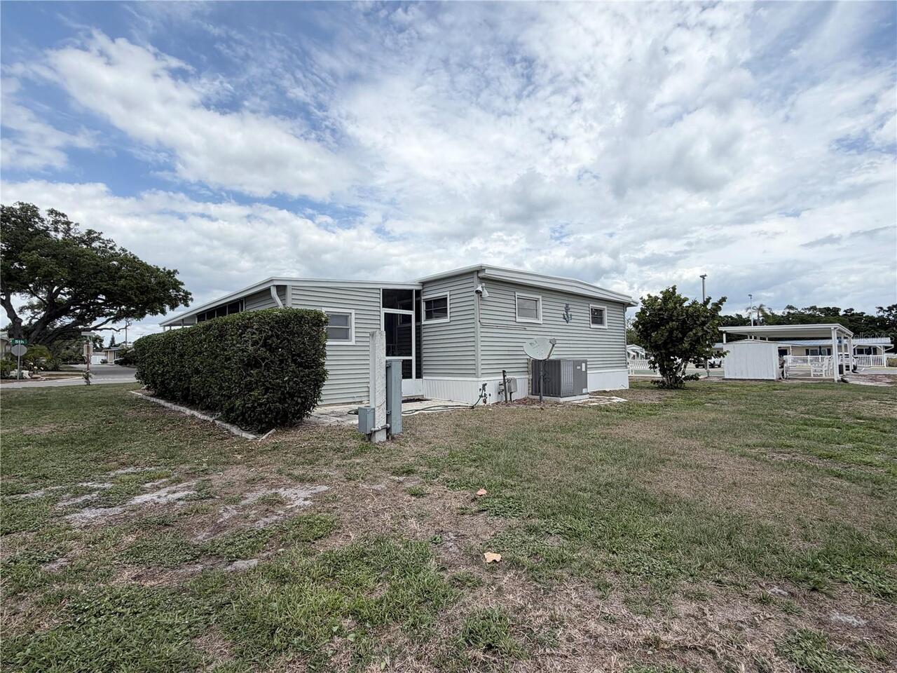 Listing Photo 42