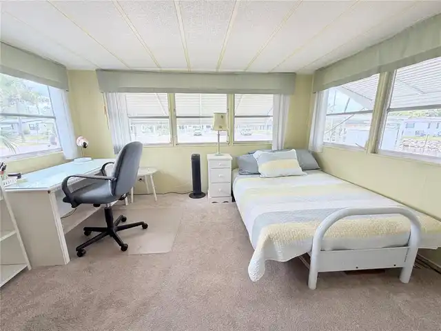 Listing Photo 19