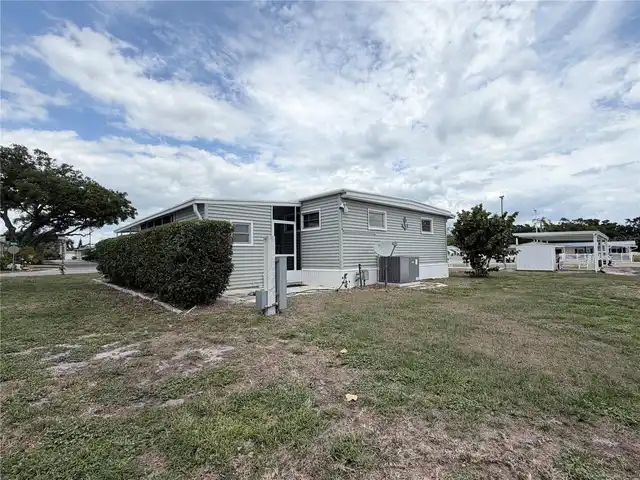 Listing Photo 42