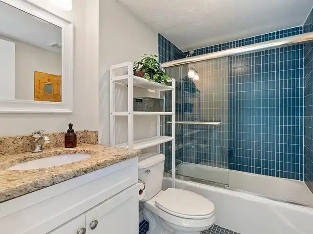 Listing Photo 19