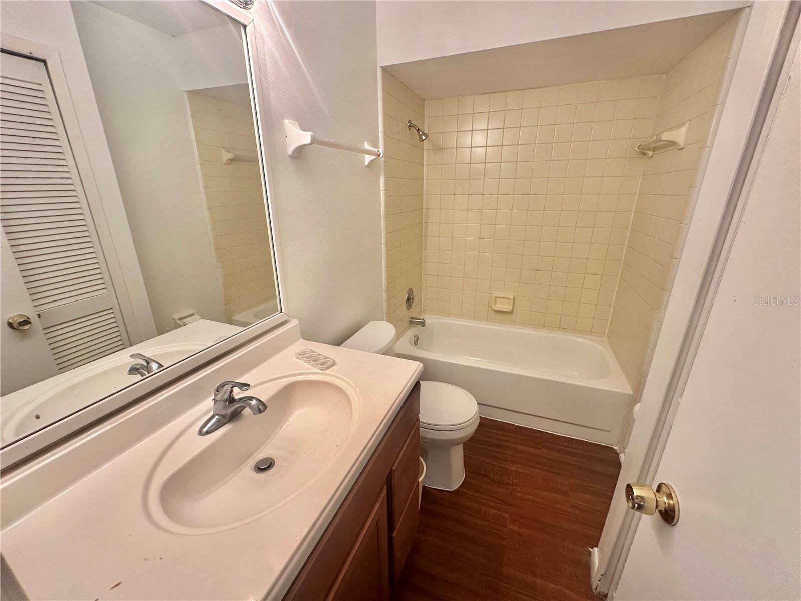 Listing Photo 7