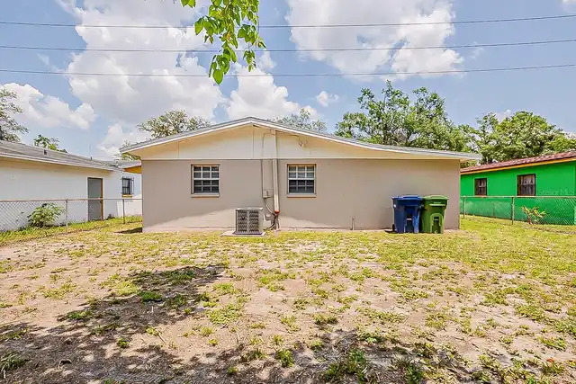Listing Photo 21