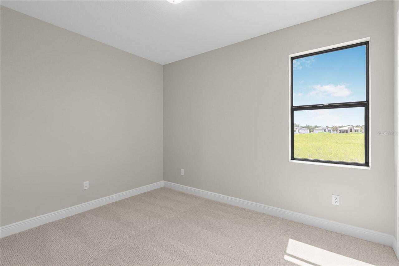 Listing Photo 38