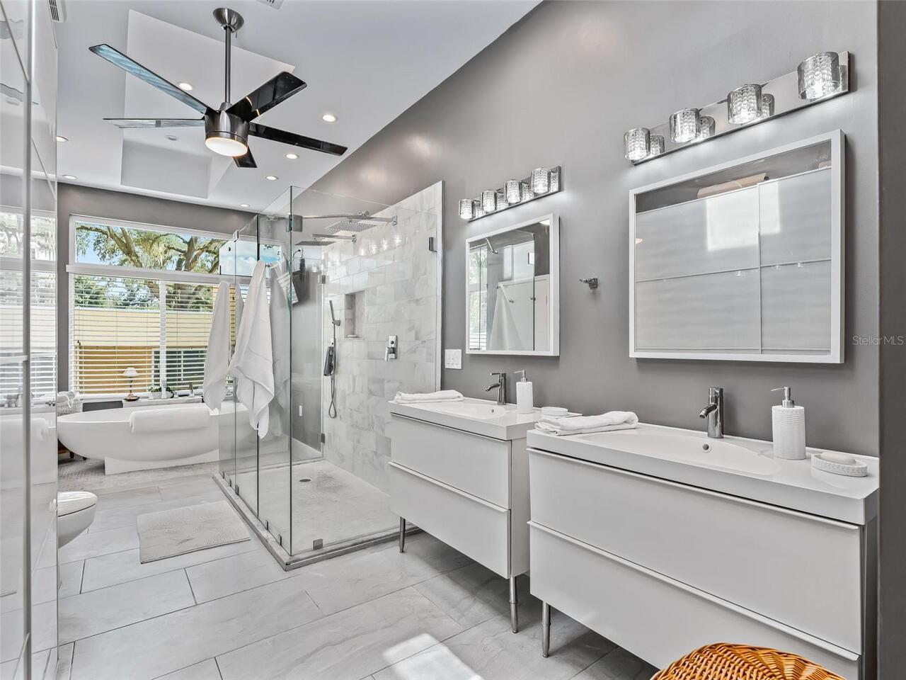 Listing Photo 23