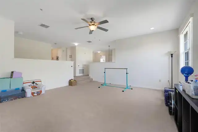 Listing Photo 22
