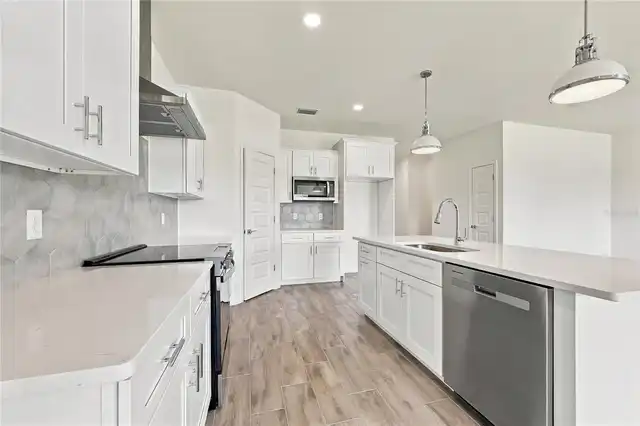 Listing Photo 15