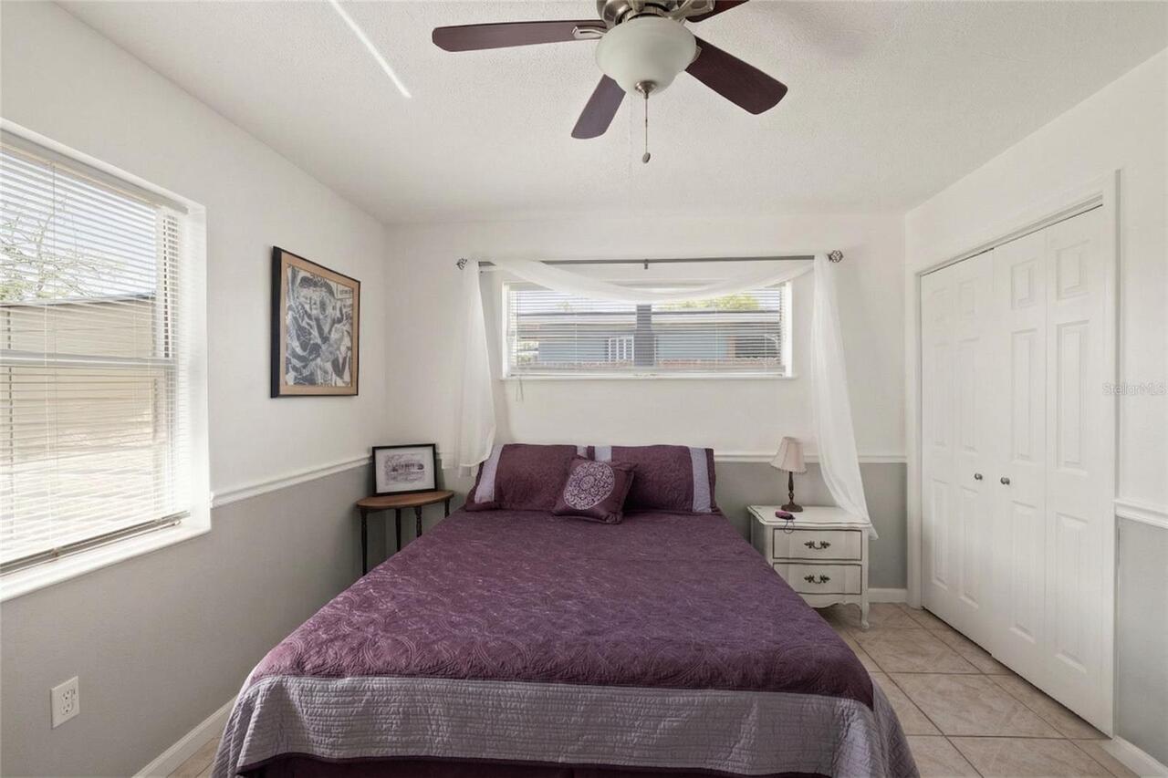 Listing Photo 12