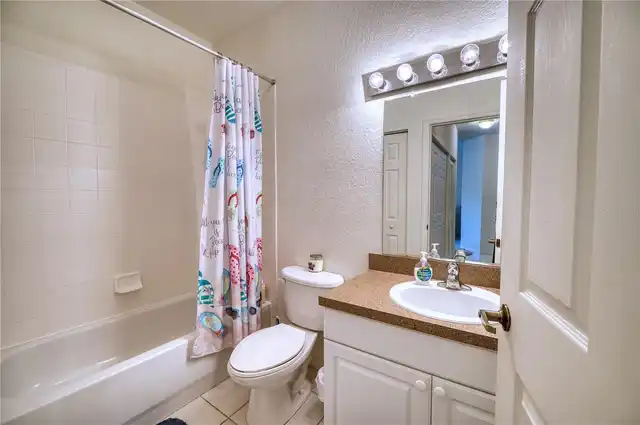 Listing Photo 10