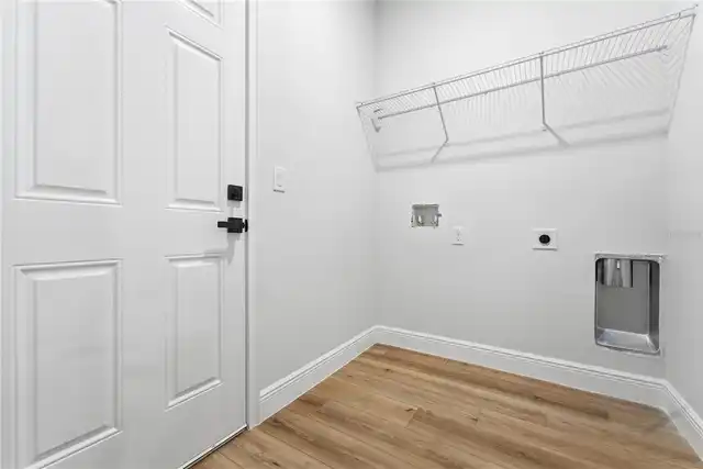 Listing Photo 34