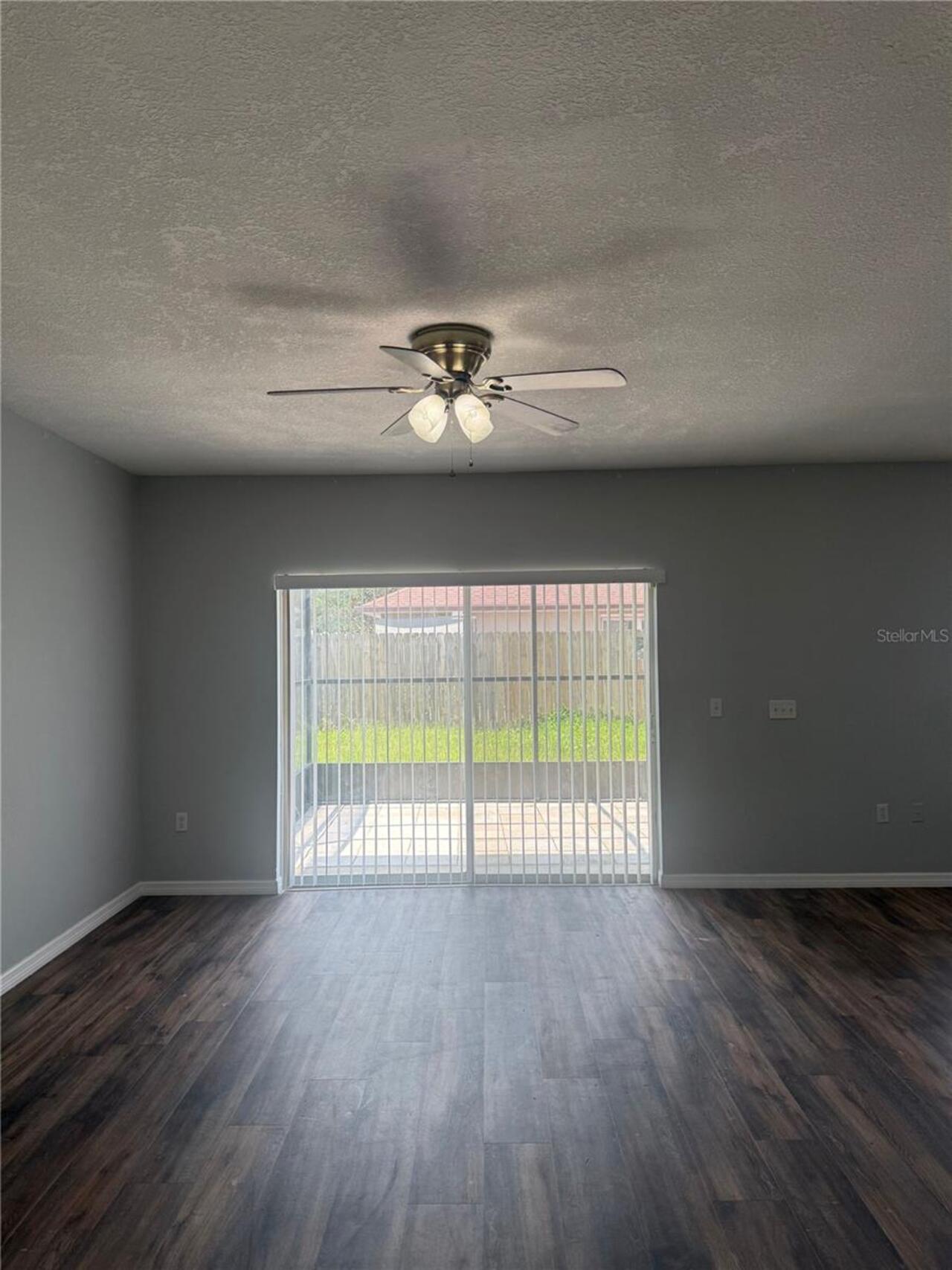 Listing Photo 14