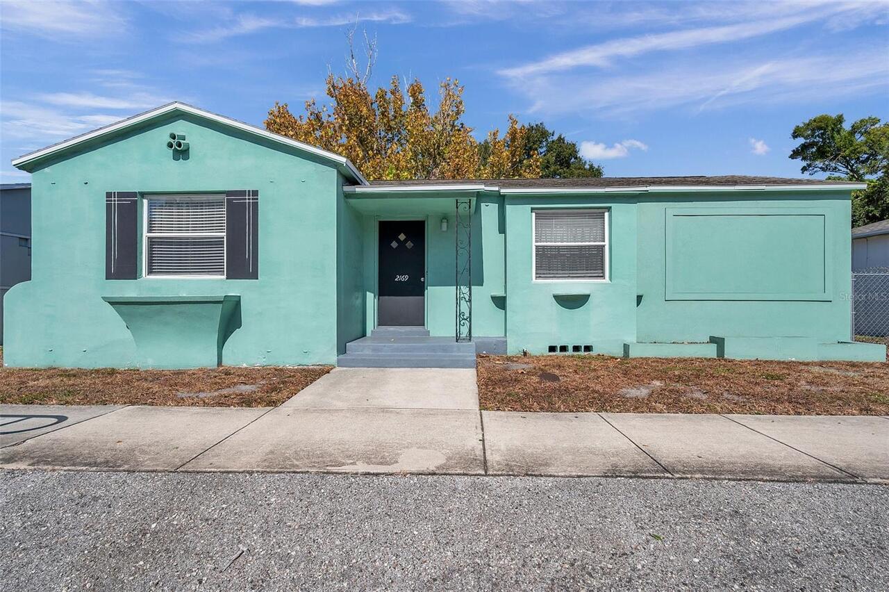 Listing Photo 11