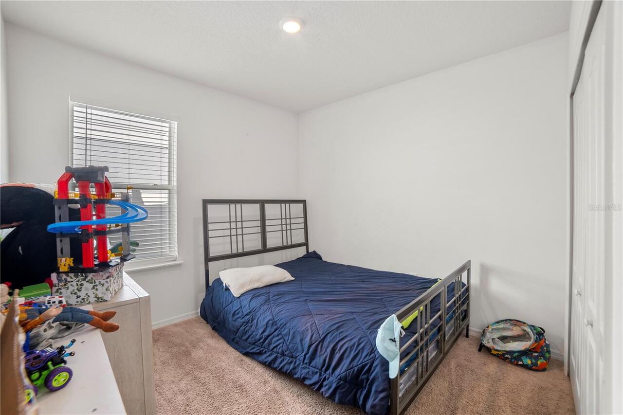 Listing Photo 16