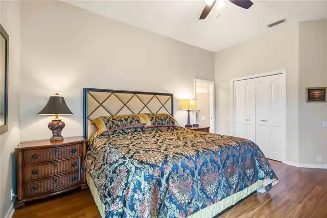 Listing Photo 25