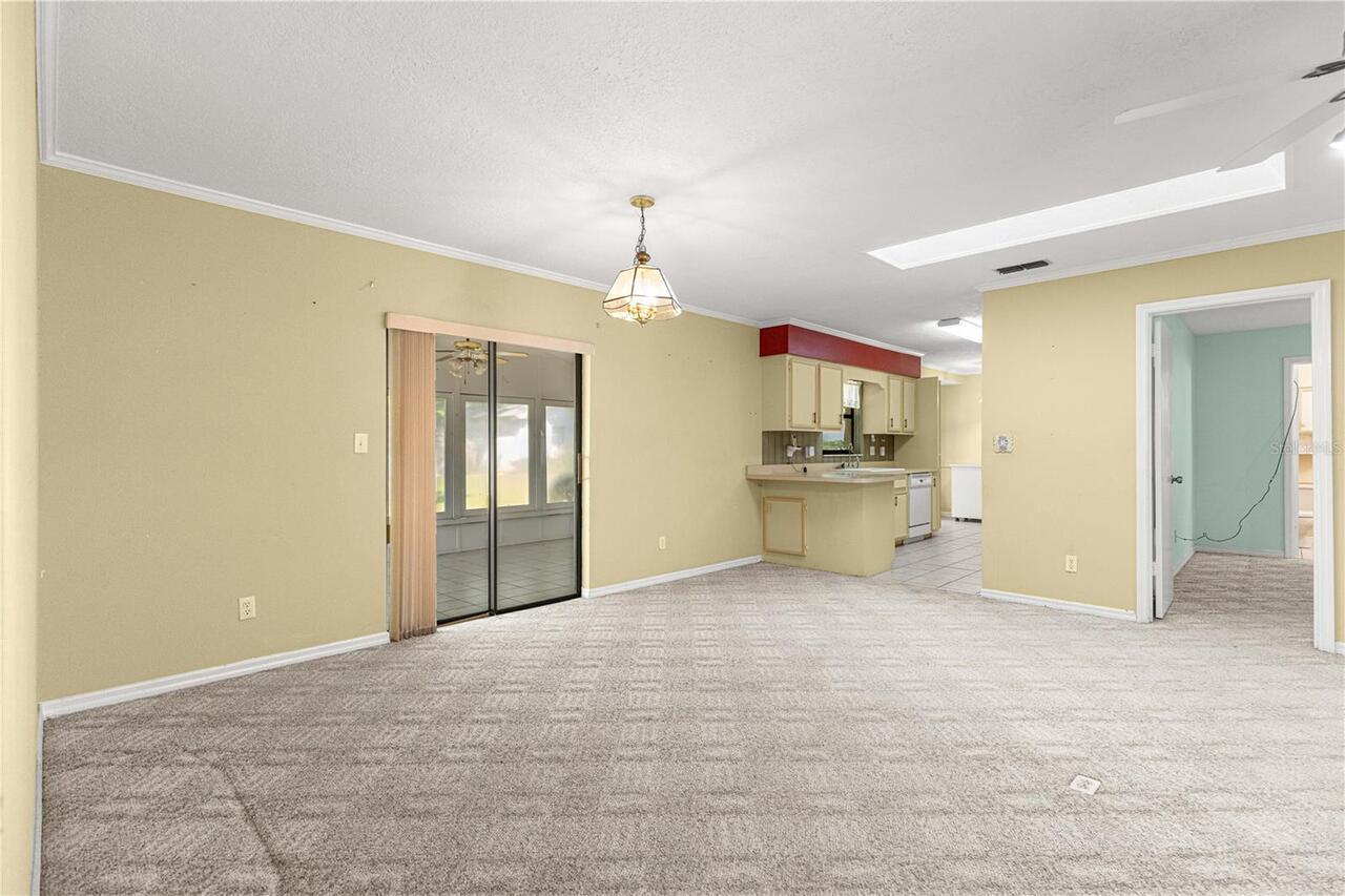 Listing Photo 9