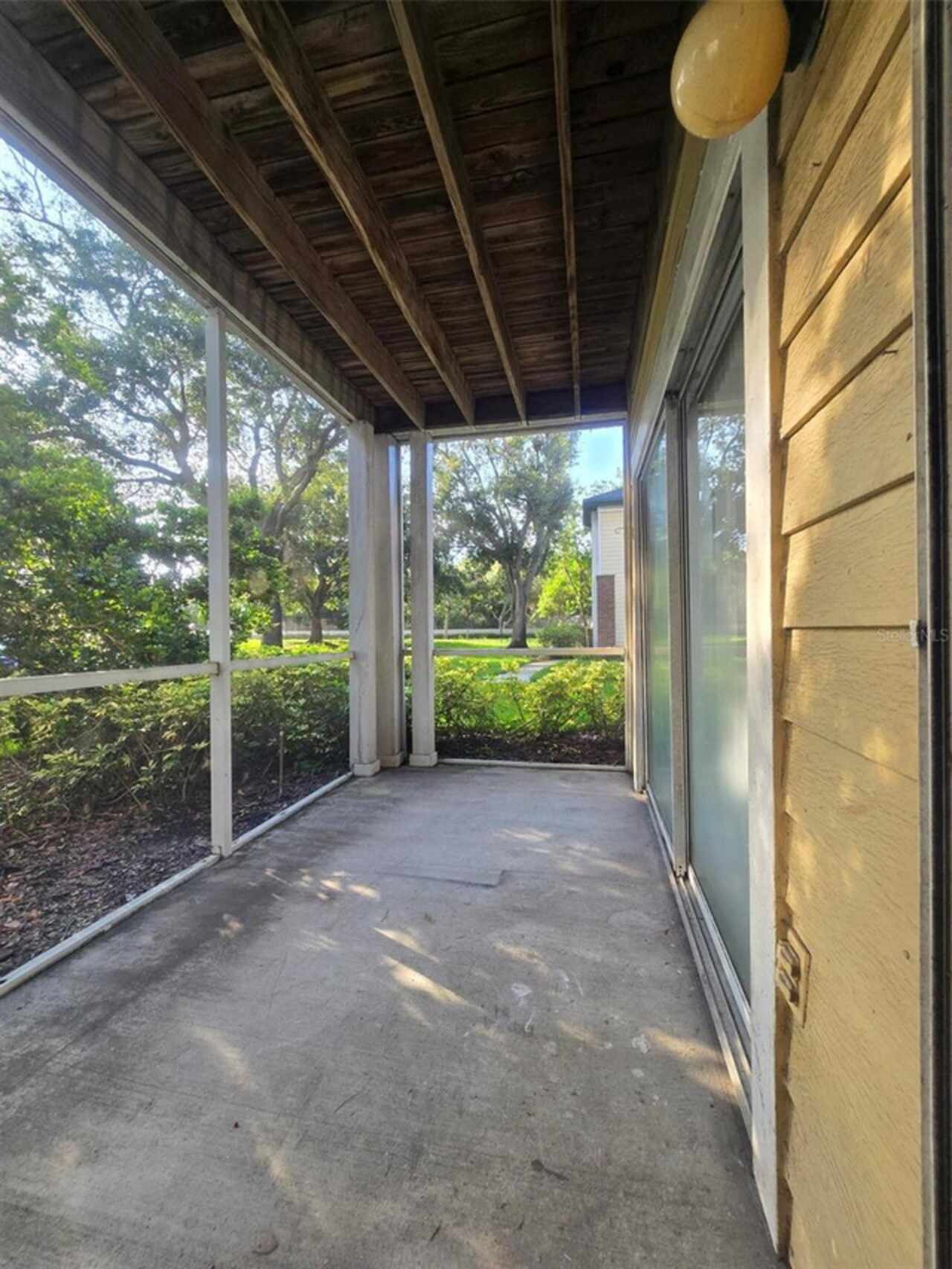 Listing Photo 14