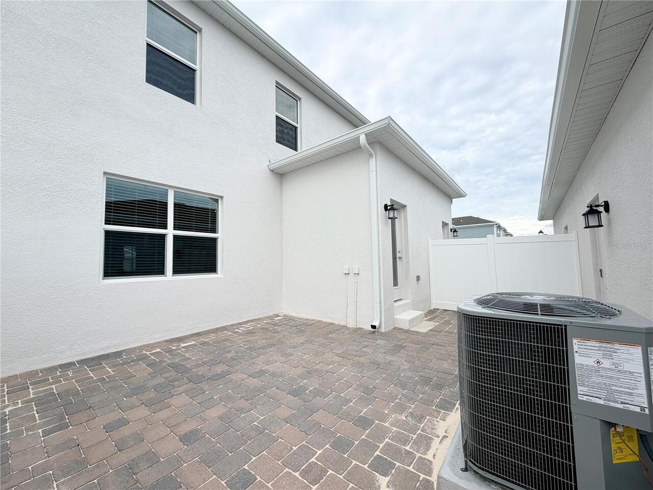 Listing Photo 18