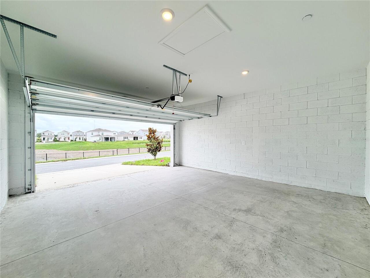 Listing Photo 34