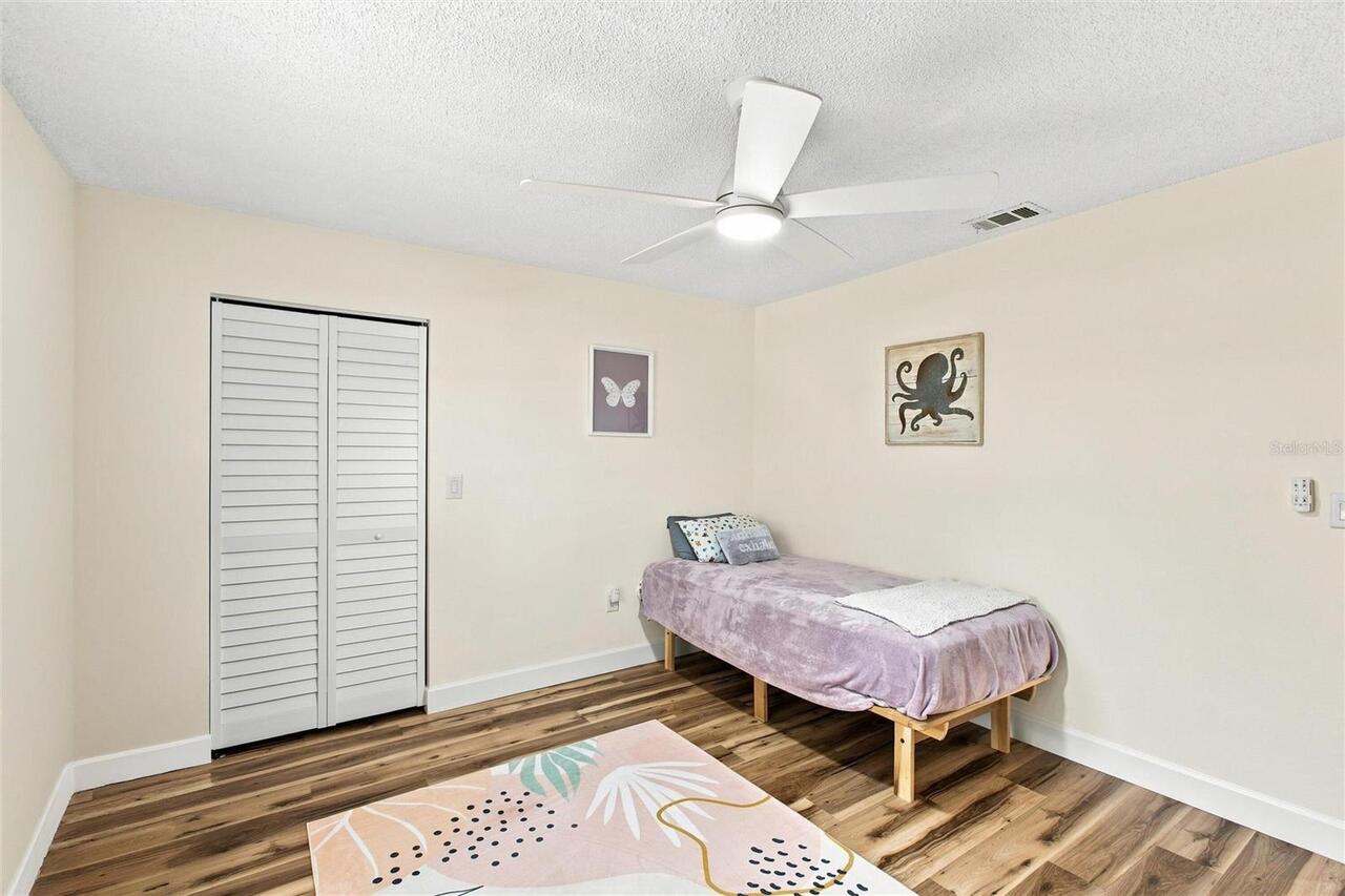 Listing Photo 33