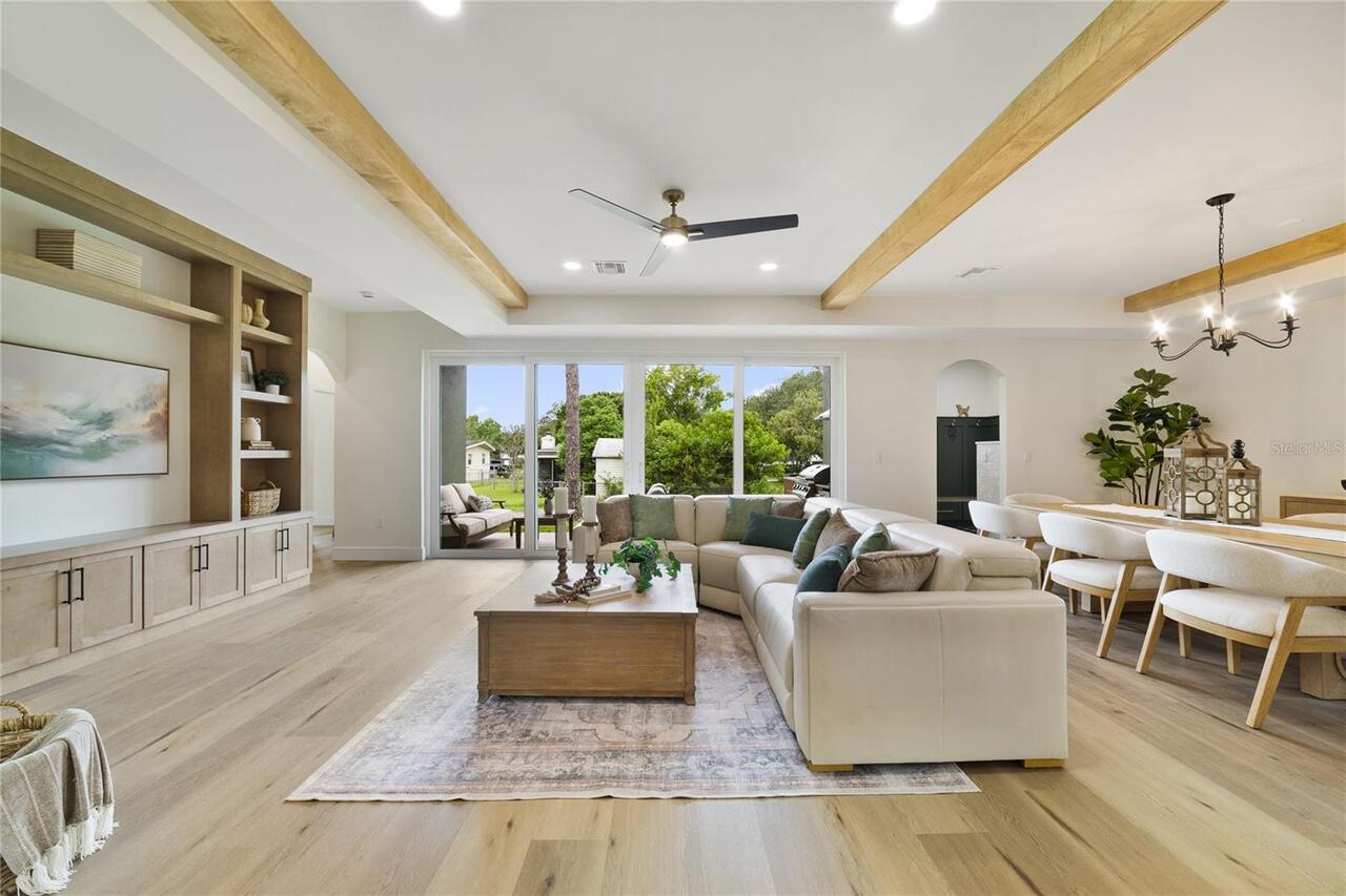 Listing Photo 10