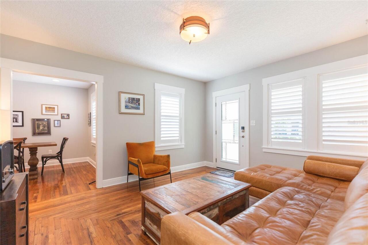 Listing Photo 8