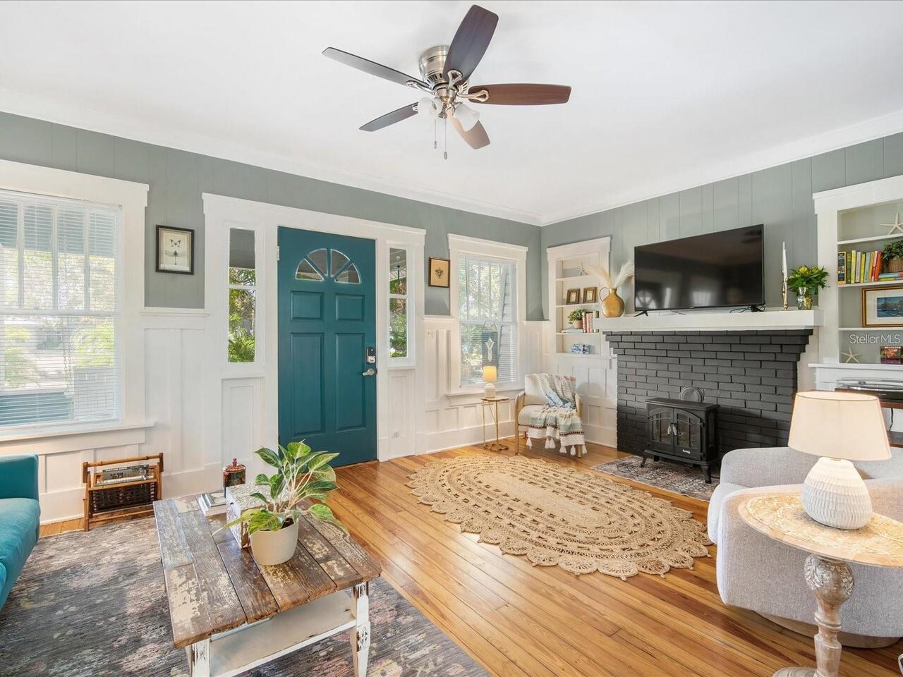 Listing Photo 3