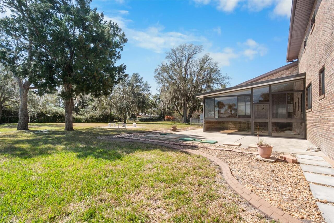 Listing Photo 38