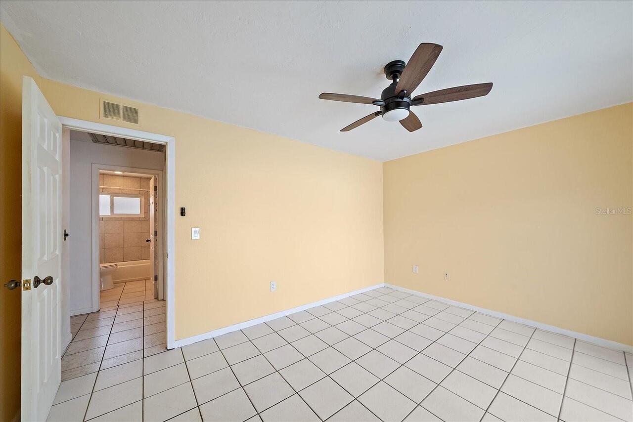 Listing Photo 28