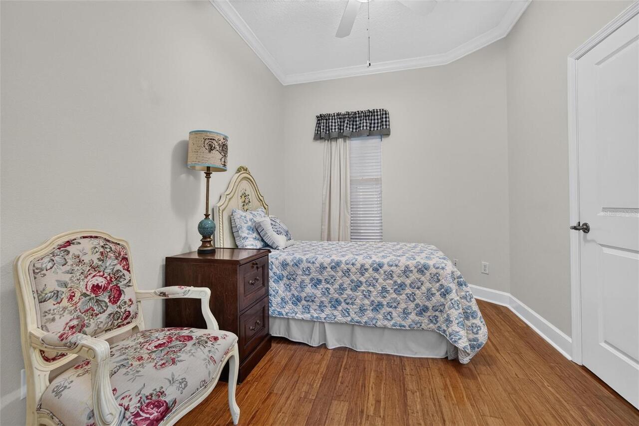 Listing Photo 18