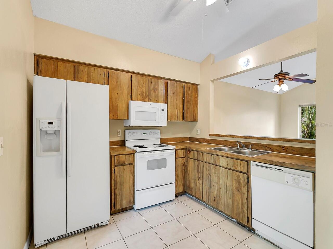 Listing Photo 7